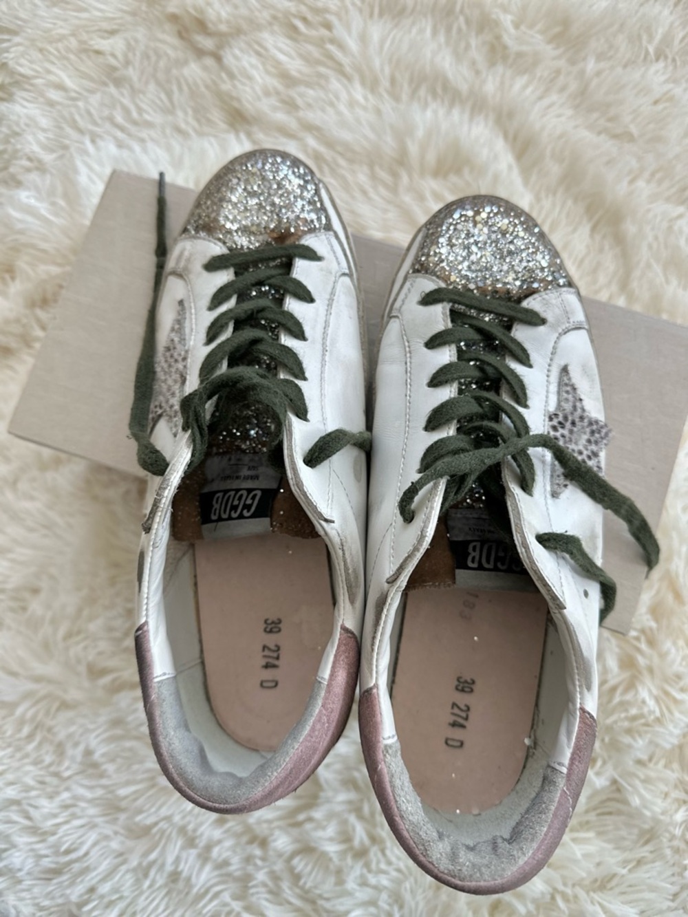 ✨Golden Goose Superstar Classics With List✨ - Picture 12 of 16